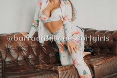 Thayna_5